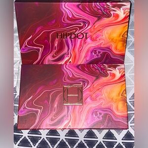 HIPDOT - ZION 15 shade eyeshadow Pallete